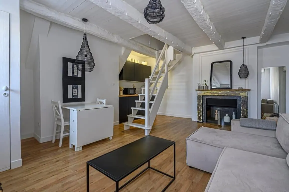 Boheme, Joli Duplex, Intra-Muros/Port De Plaisance ヴァンヌ